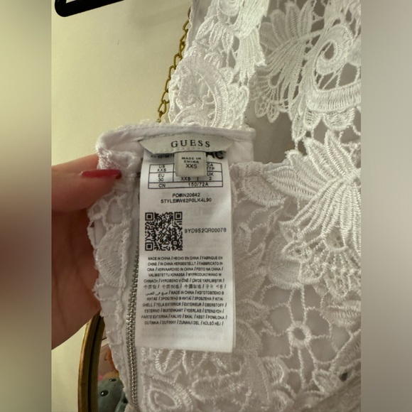 Guess Crop Top - Picture 4 of 4